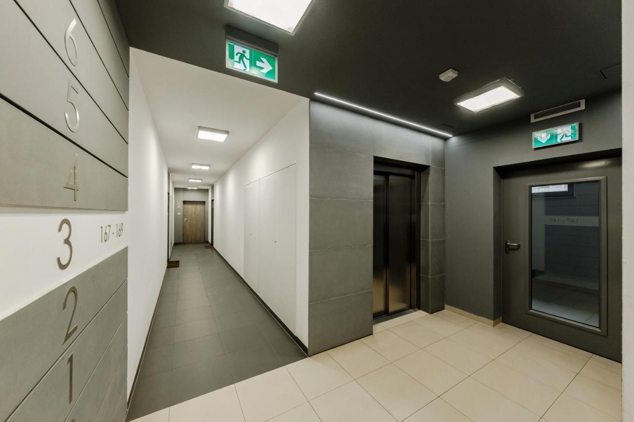 Wola Kasprzaka - Wifi + Smart Tv Apartment Warsaw